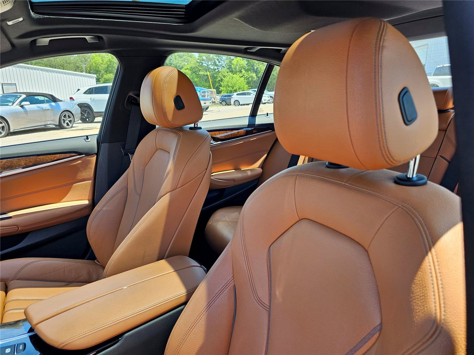 2020 BMW 5 Series 530i - Photo 16
