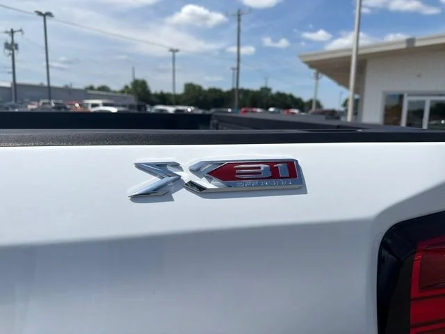 New 2026 Summit White GMC SLT image 11