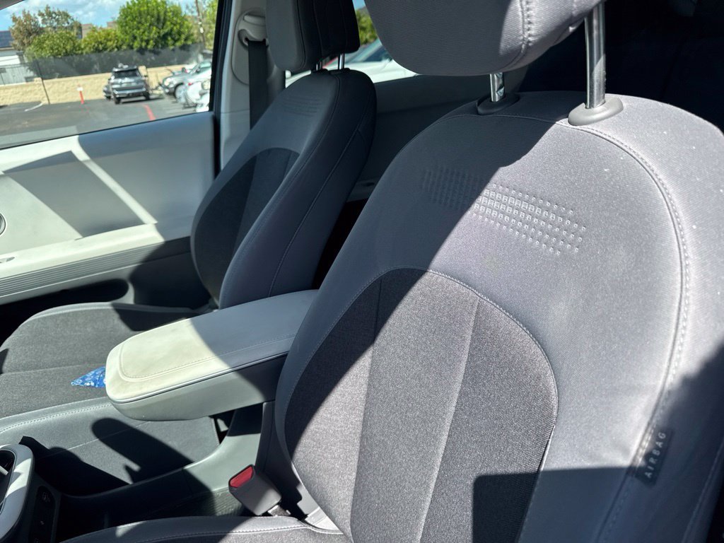 Certified Used 2024 Gray Hyundai SEL image 6