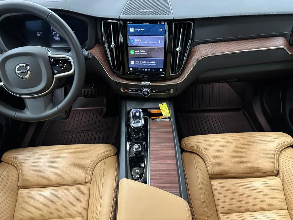 2025 Volvo XC60 Ultra - Photo 17