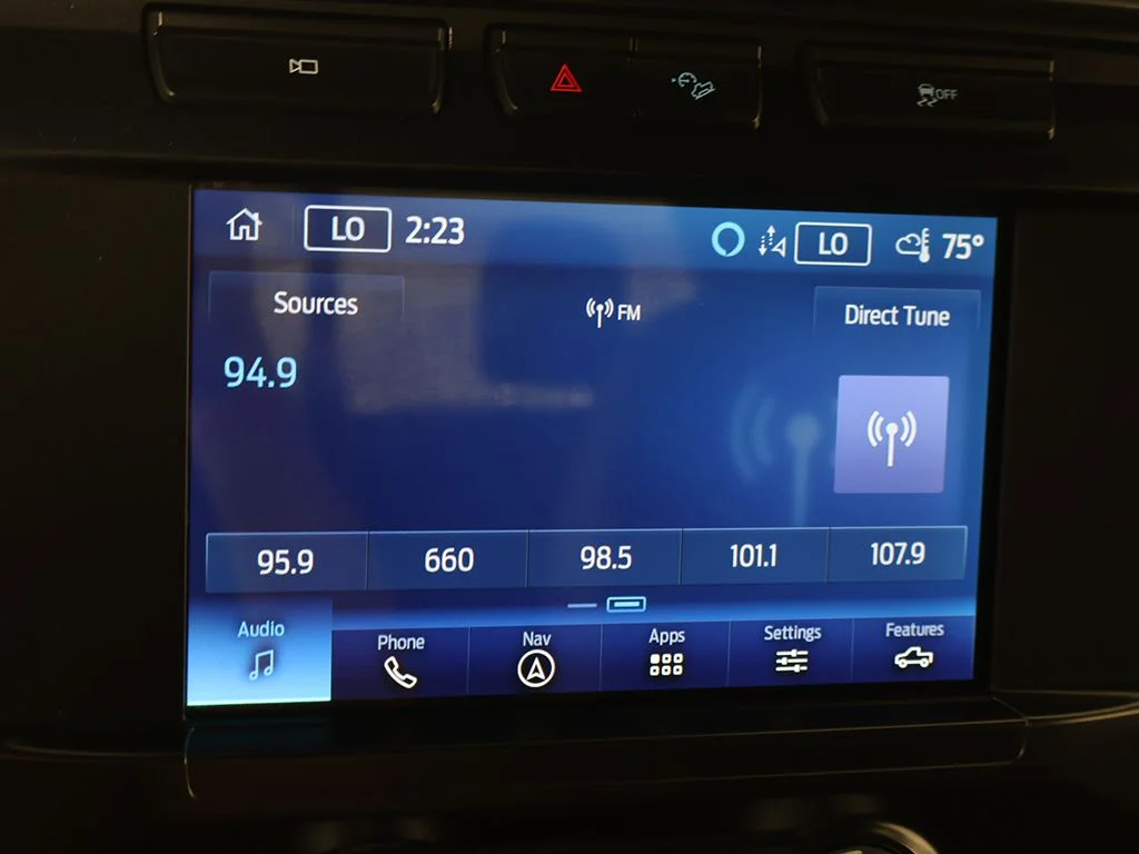 Used 2023 Oxford White Ford XLT image 45