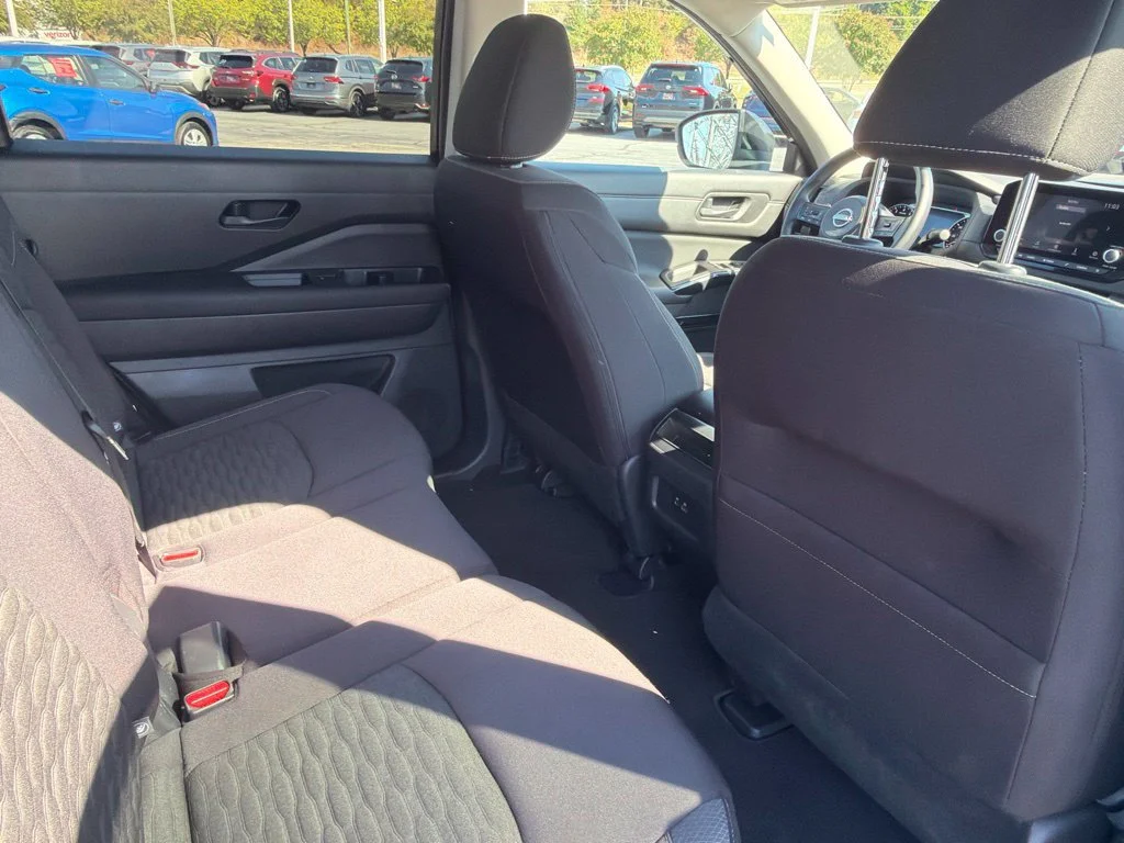 Used 2023 Super Black Nissan S image 12