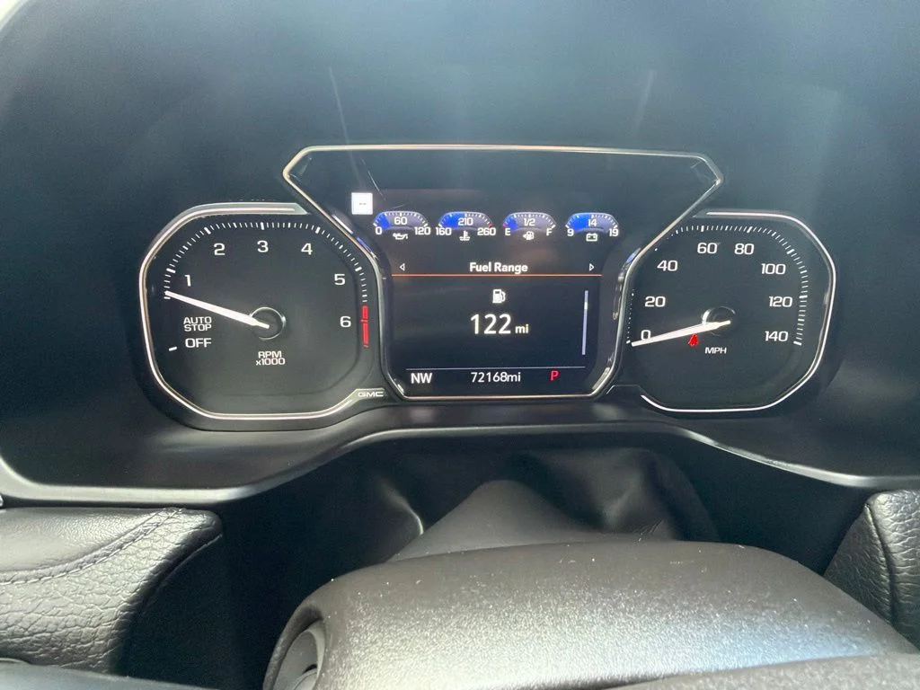 Used 2021 Red GMC Denali image 20