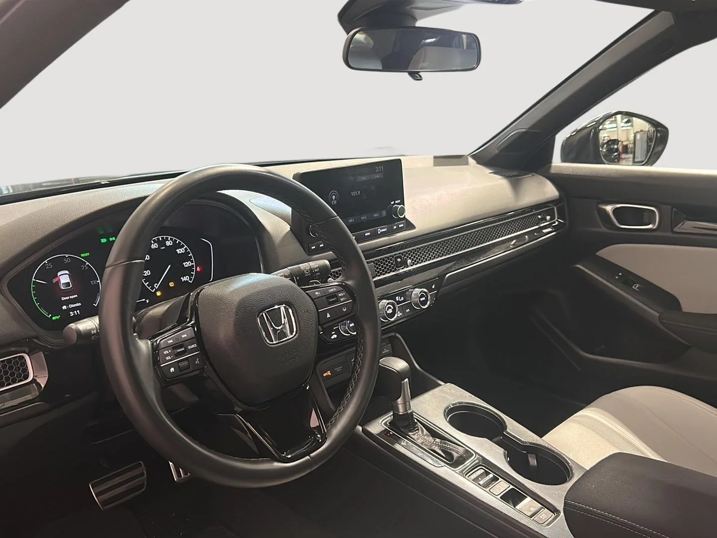 Used 2025 Meteorite Gray Metallic Honda Sport image 6