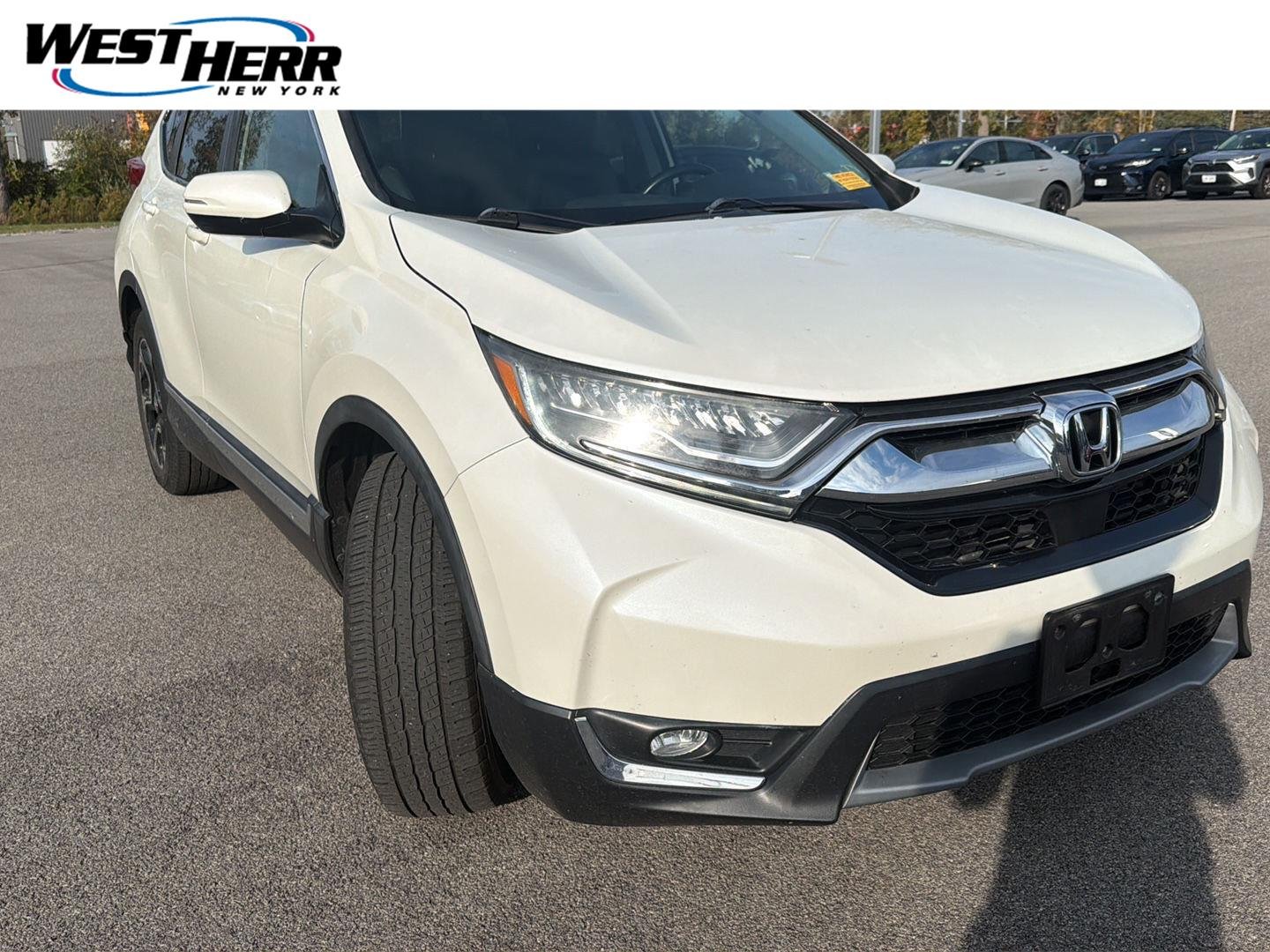 Used 2018 Crystal Black Pearl Honda Touring image 1