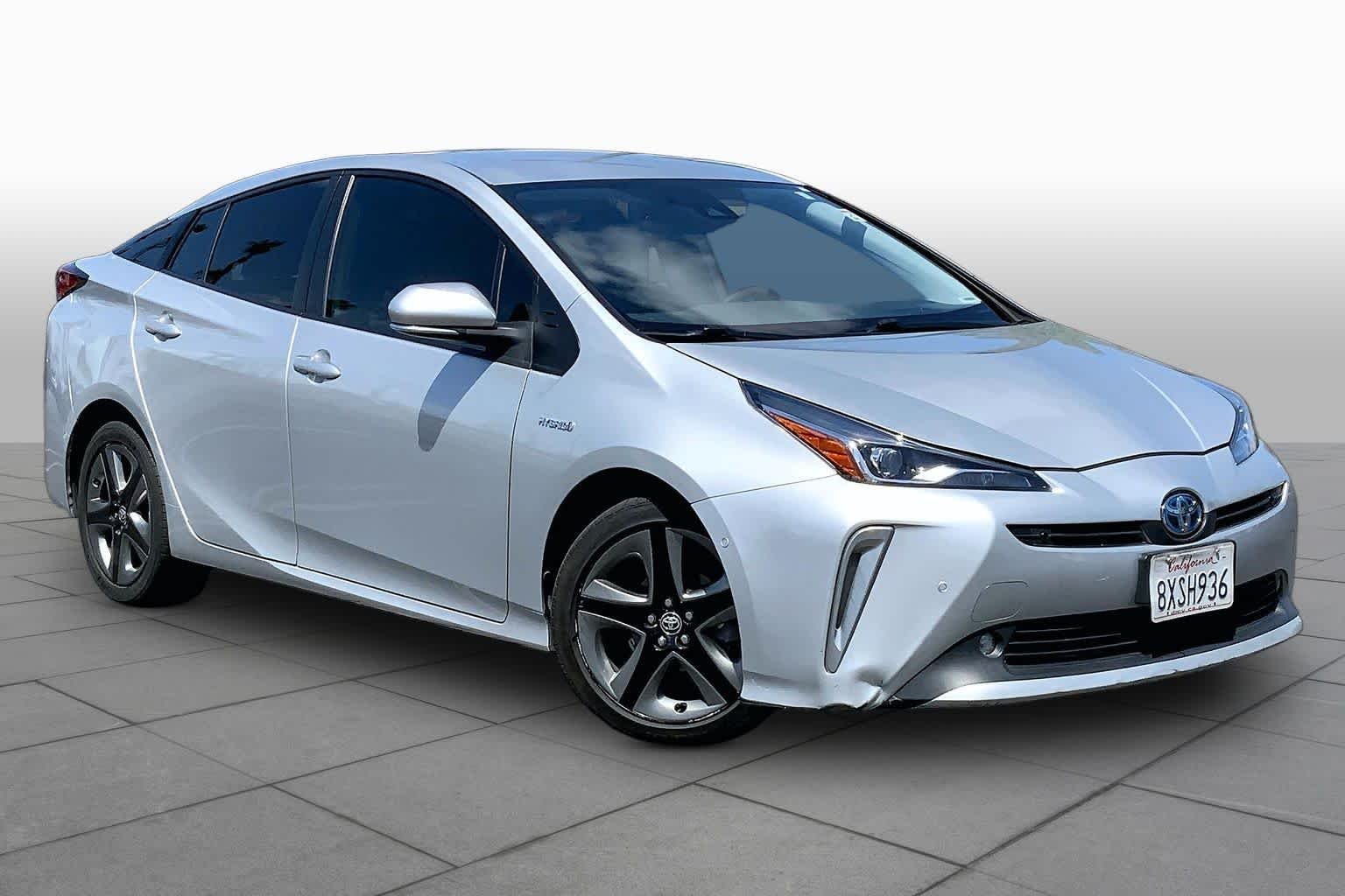 Pre-Owned 2022 Toyota Prius Limited