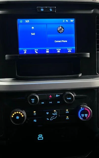 Used 2025 White Ford XL image 14
