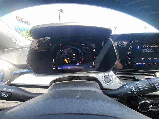 2026 Chevrolet Trax LT - Photo 18