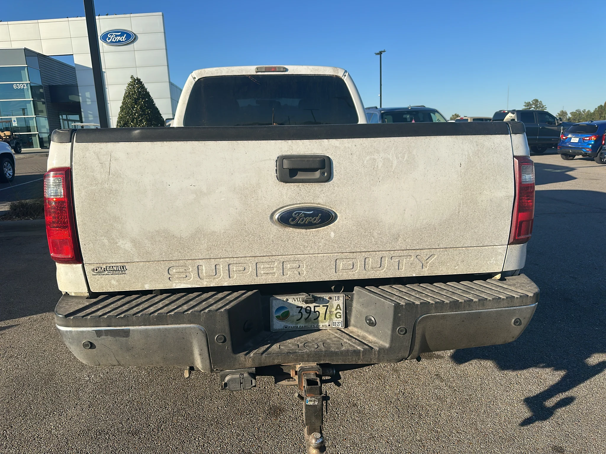 Used 2012 Oxford White Ford XL image 3