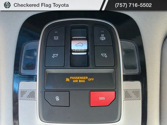 Used 2023 Twilight Black Hyundai SEL image 17