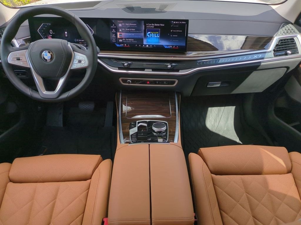 New 2026 Alpine White BMW xDrive40i image 15