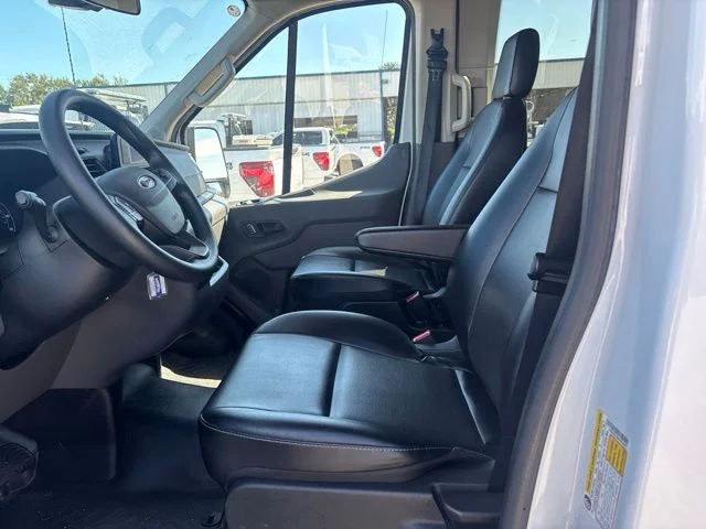 Used 2024 White Ford XL image 9