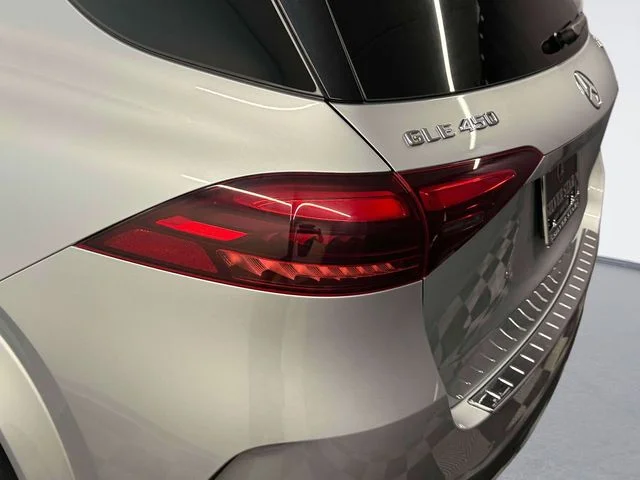 2024 Mercedes-Benz GLE GLE450 - Photo 9