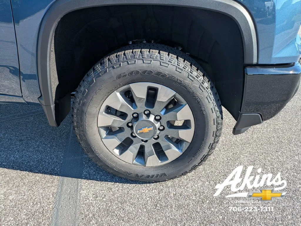 2026 Chevrolet Silverado 2500 HD Custom - Photo 11