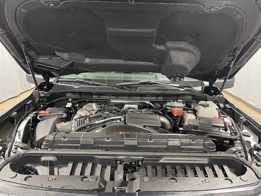 2025 GMC Sierra 2500HD SLT - Photo 18