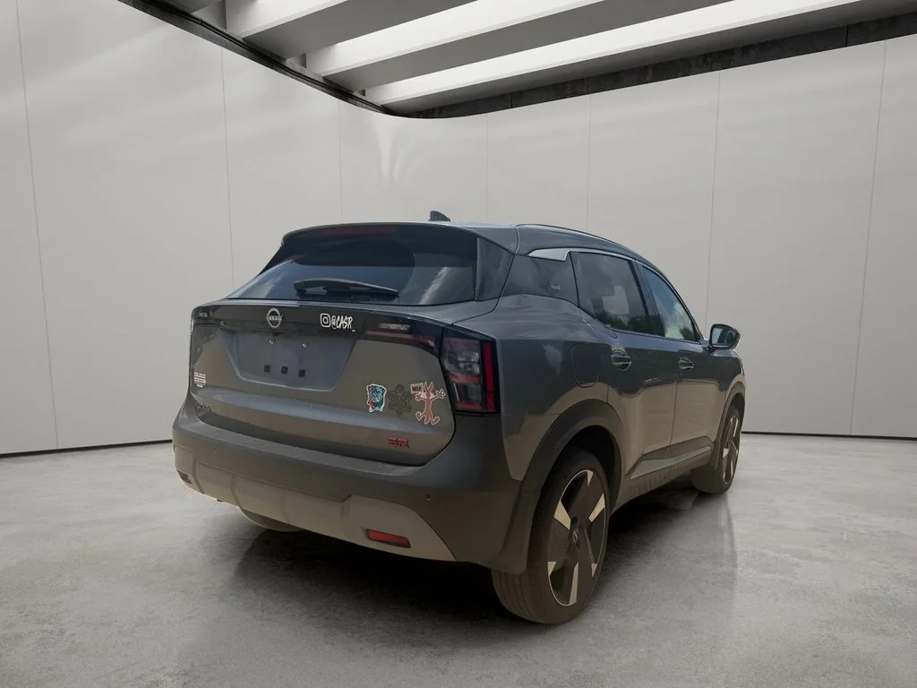 Used 2025 Gun Metallic Nissan SR image 6