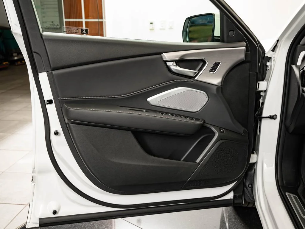 New 2026 Platinum White Pearl Acura Technology Package image 25