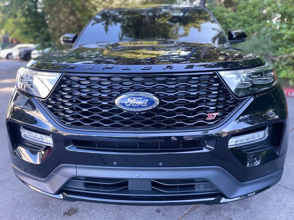 Used 2023 Black Metallic Ford ST image 8