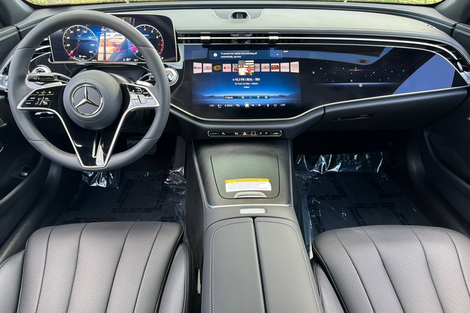 New 2027 Graphite Grey Metallic Mercedes-Benz E 350 image 2
