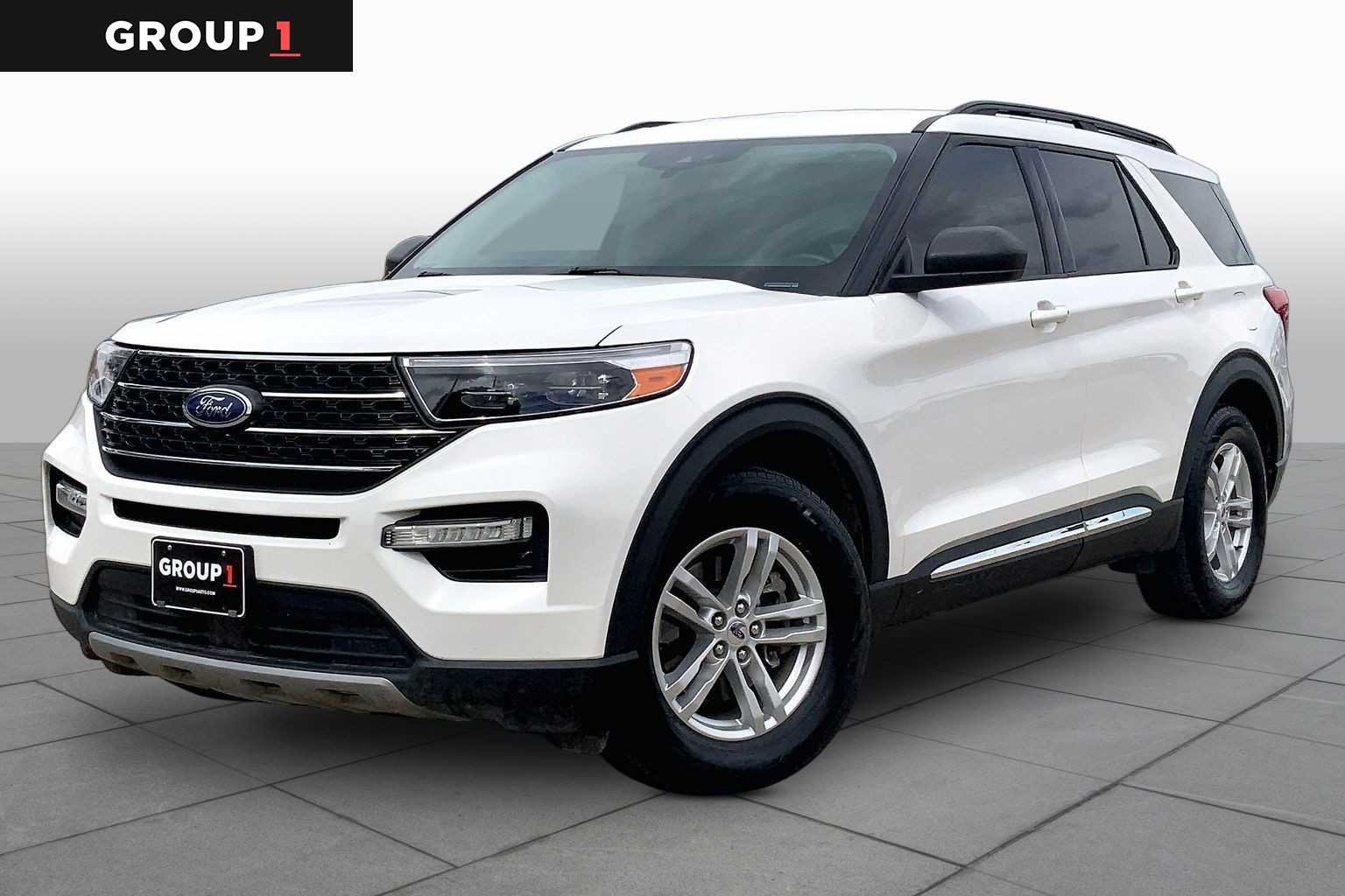 2022 Ford Explorer XLT RWD's photo