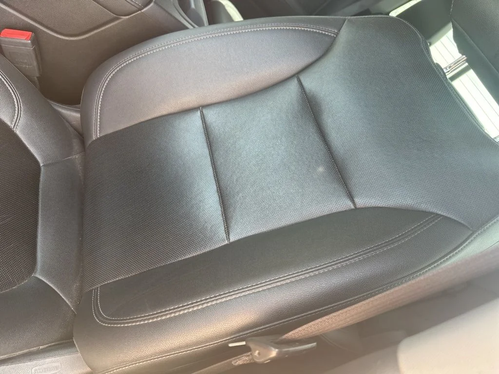 Used 2022 Red Chevrolet LTZ image 3