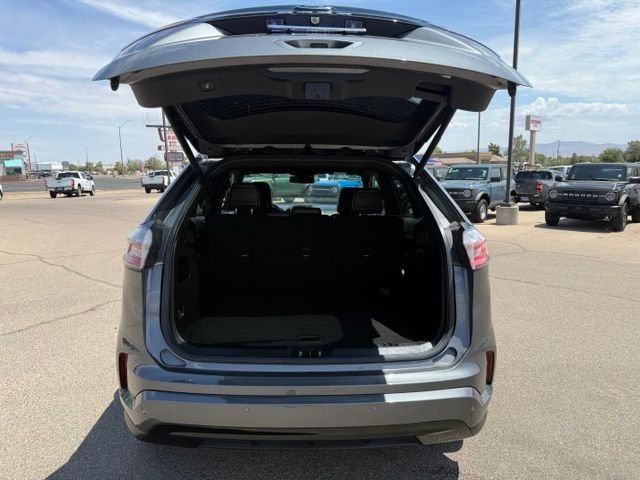 Used 2024 Gray Metallic Ford ST Line image 38