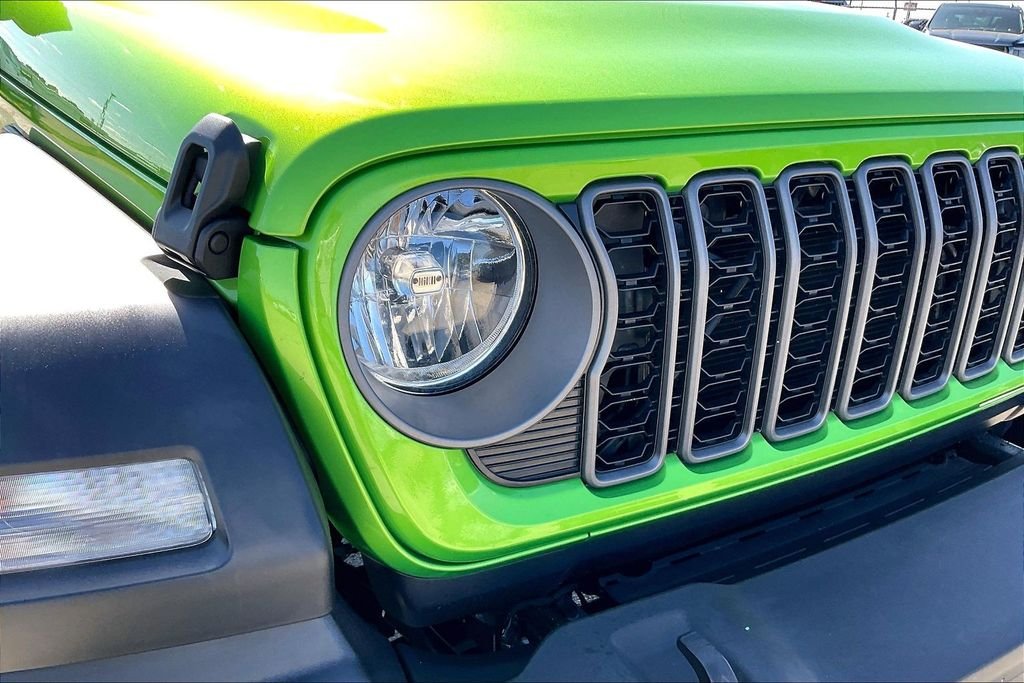 New 2026 Jeep Wrangler Sport S 4D Sport Utility