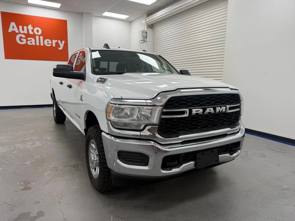 2020 RAM 3500 Tradesman 4X4 Crew Cab LWB's photo