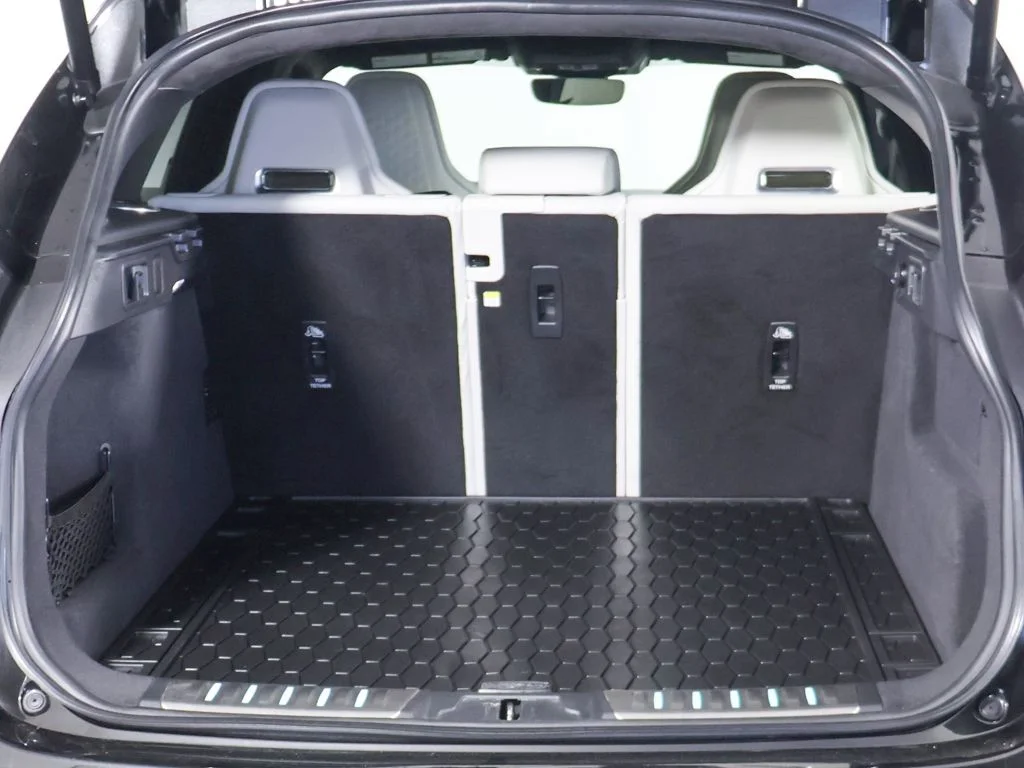 Used 2022 Black Jaguar SVR image 20