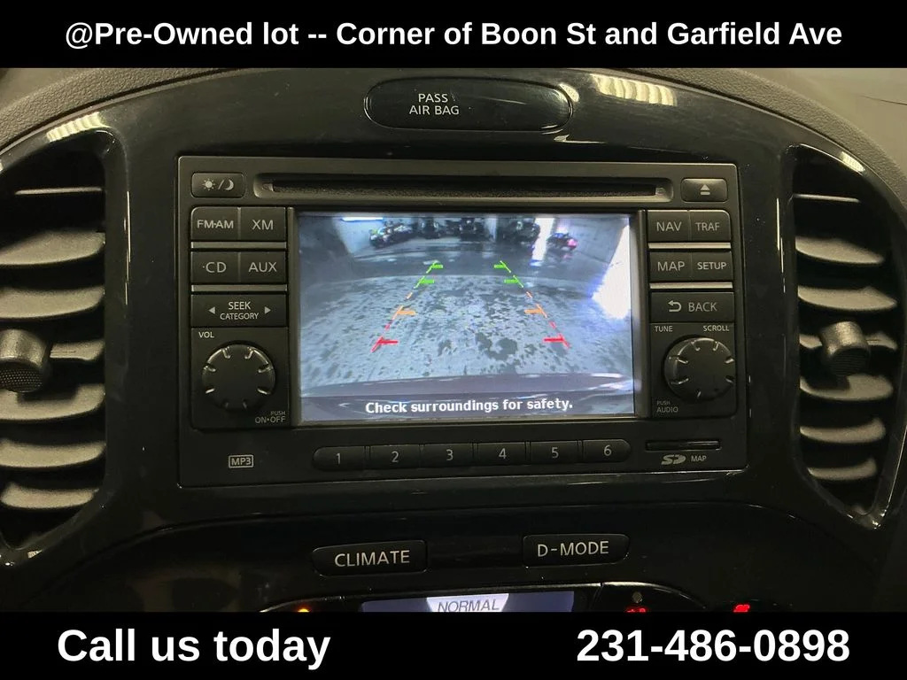 Used 2012 Red Nissan SL image 26