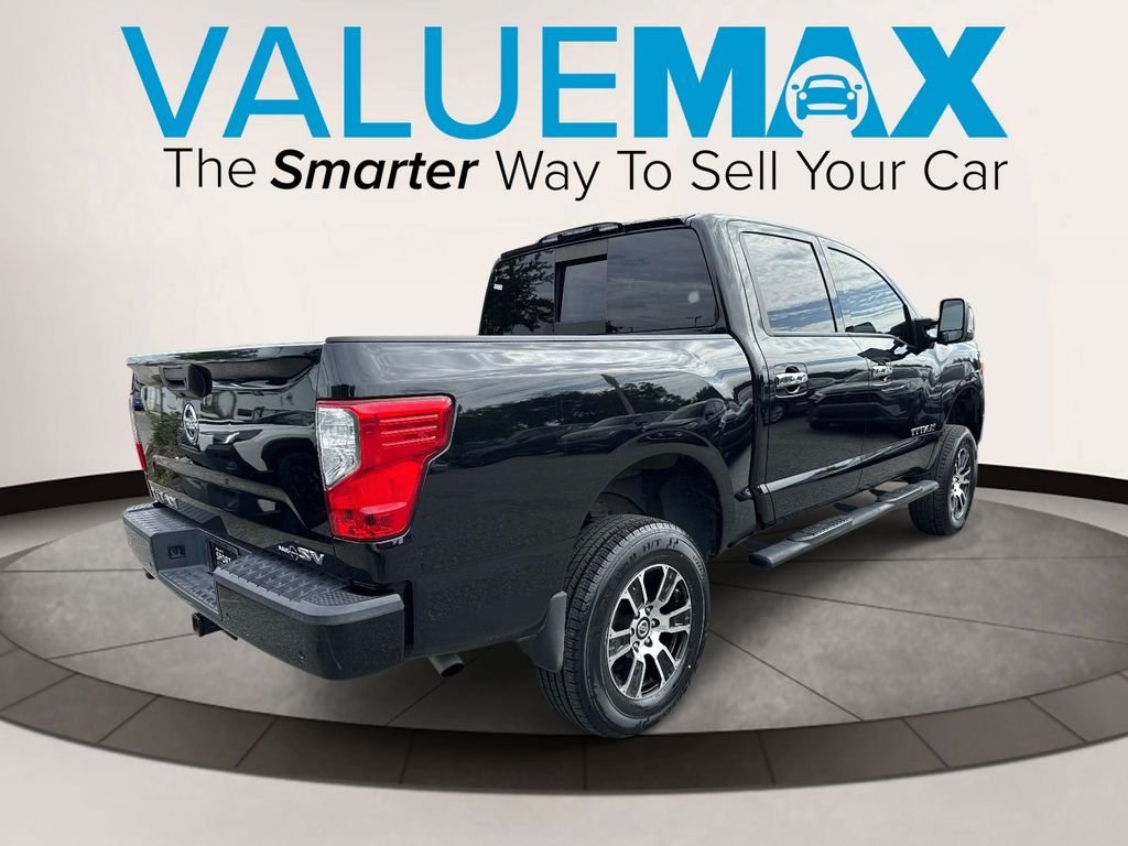 Used 2021 Black Nissan SV image 3