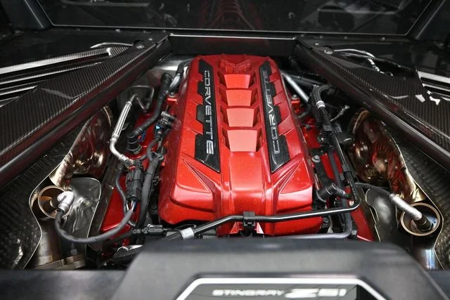 Used 2025 Yellow Chevrolet Stingray image 22