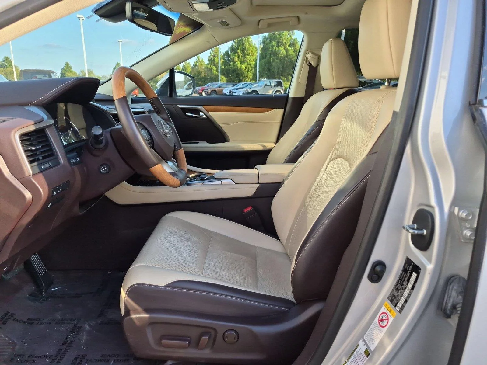 Used 2018 Silver Lining Metallic Lexus RX 350 F Sport image 17