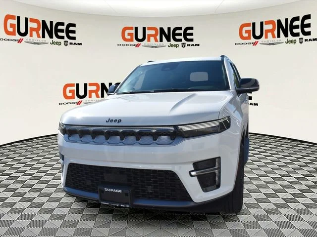 New 2026 Bright White Clear-Coat Exterior Paint Jeep  image 9