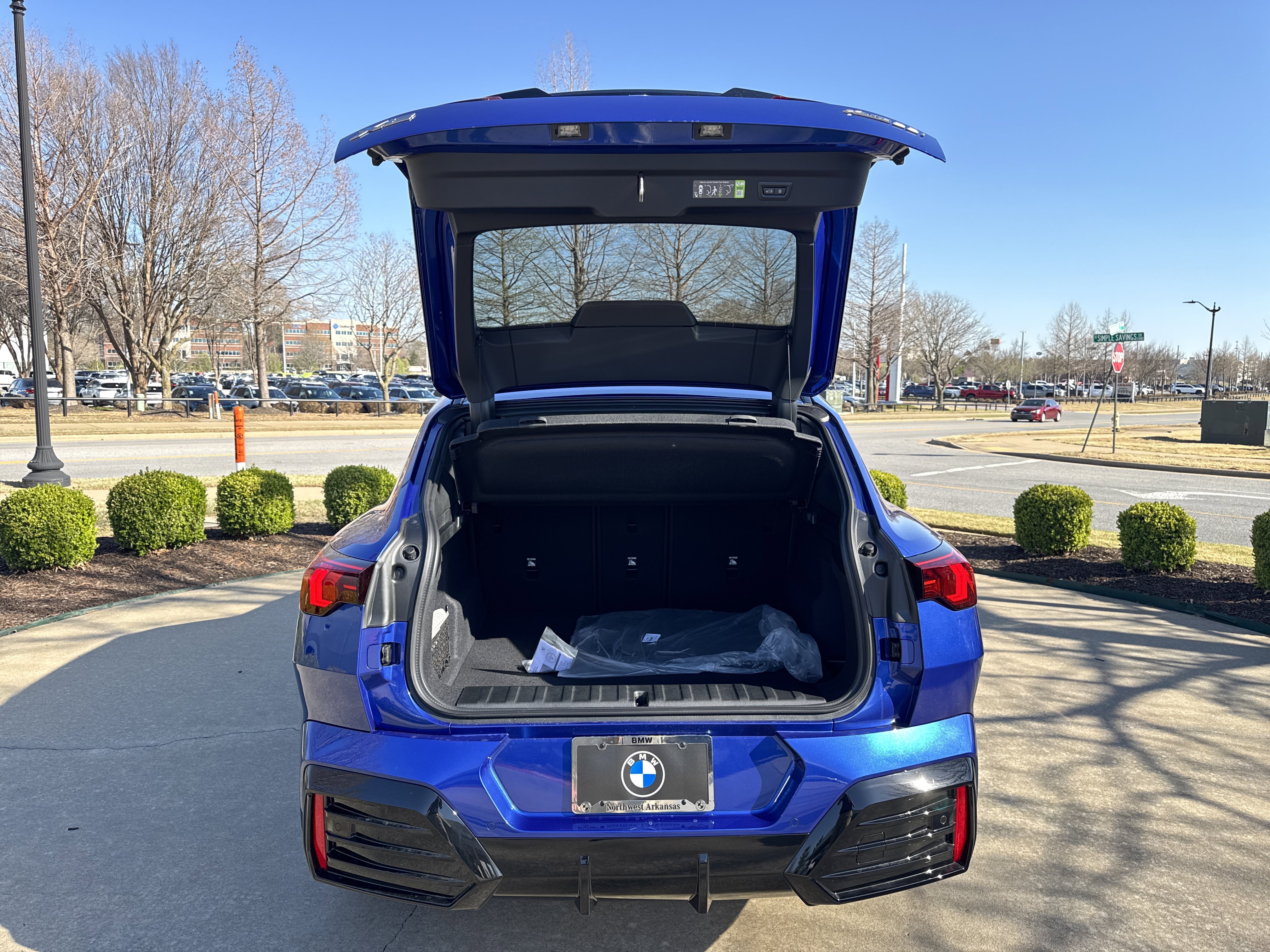 New 2026 0C31 Portimao Blue Metallic BMW xDrive28i image 24
