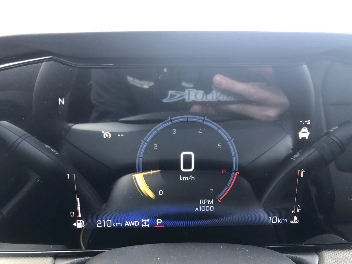 New 2026 White Chevrolet Awd 4dr Activ image 13