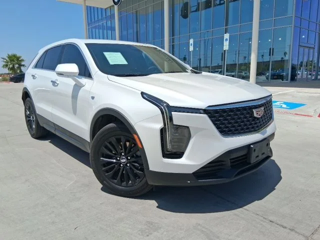 2024 Cadillac XT4 Luxury
