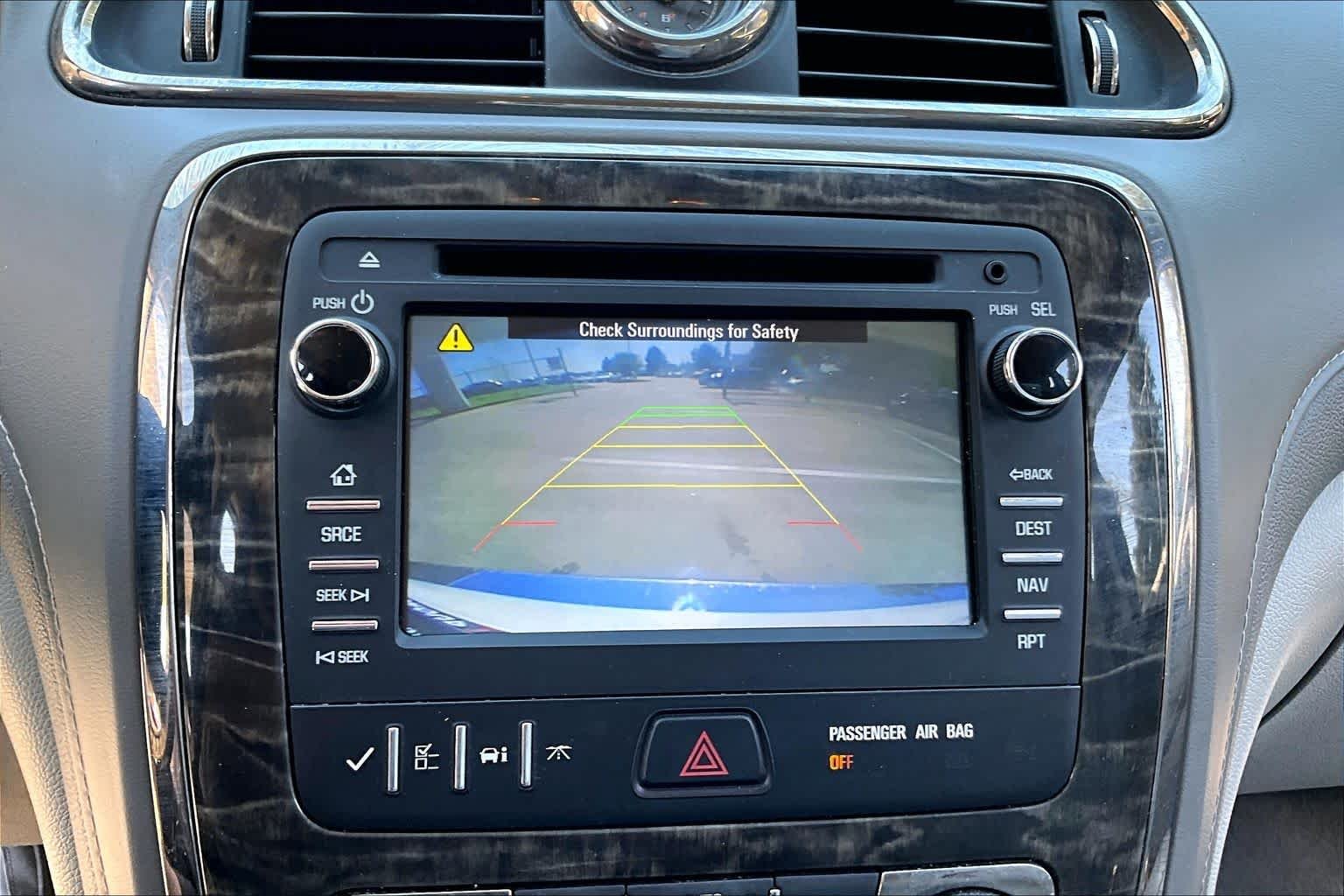 Used 2013 White Diamond Tricoat Buick Premium image 25