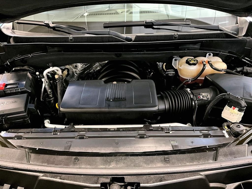 Used 2024 Black GMC Denali image 31