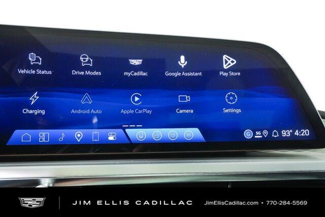2027 Cadillac LYRIQ Luxury - Photo 14