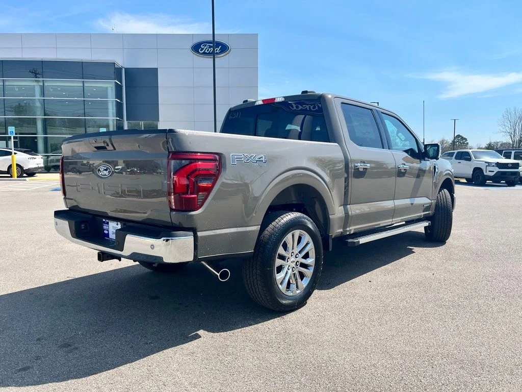 New 2026 Gray Ford Lariat image 5