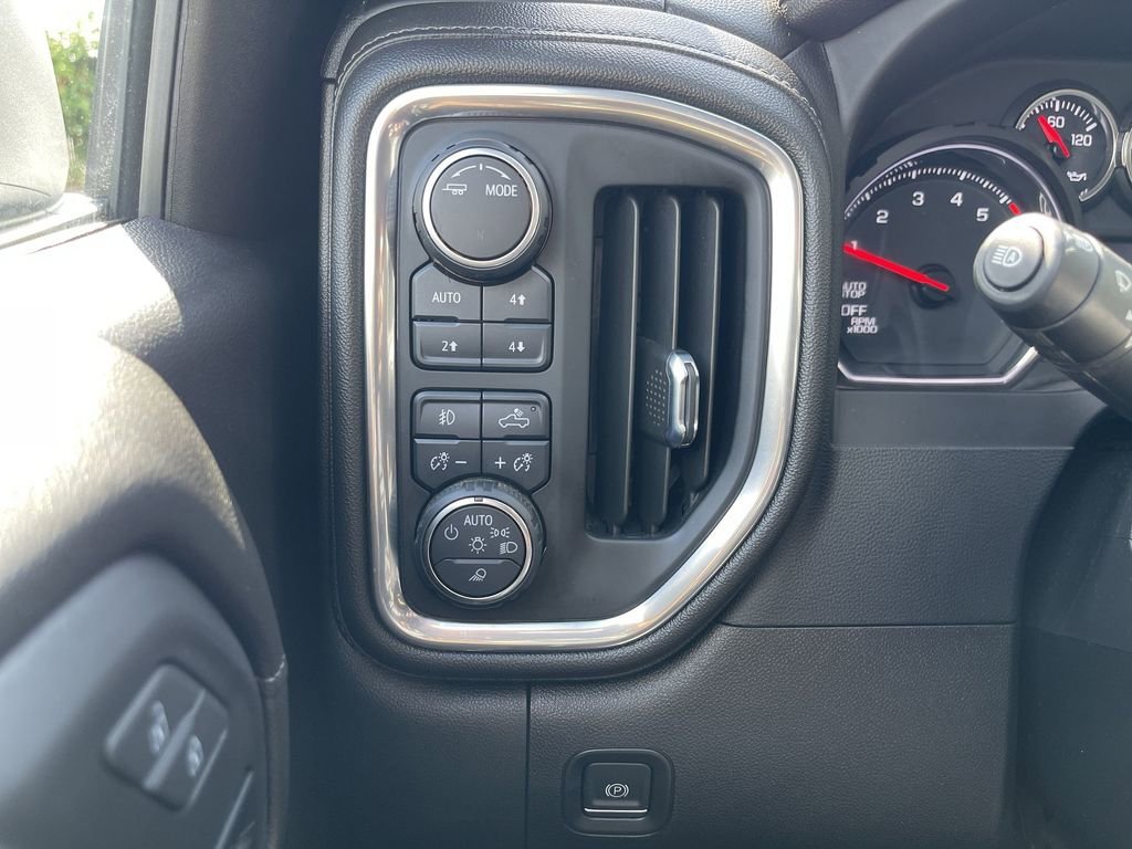 Certified Used 2022 Summit White Chevrolet LTZ image 17