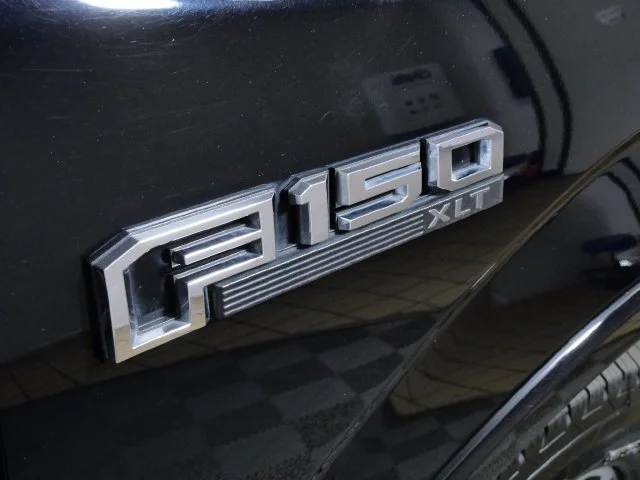 Used 2018 Black Ford XLT image 7