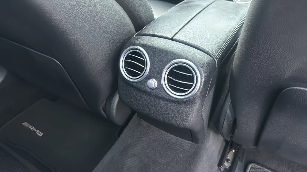 Used 2016 Silver Mercedes-Benz C 300 image 21