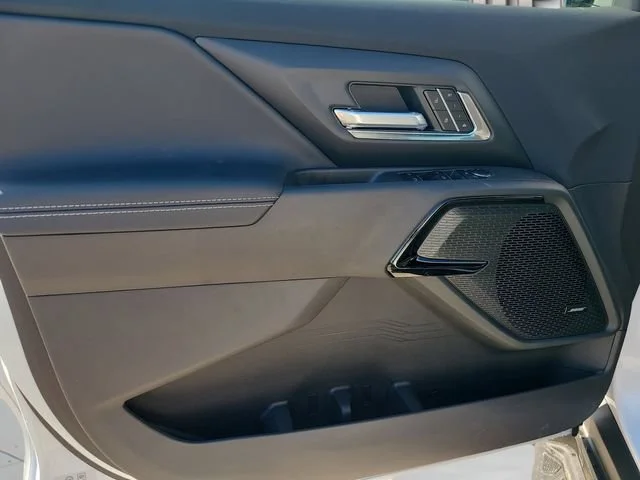 New 2026 Summit White Chevrolet LT - Extended Range image 17