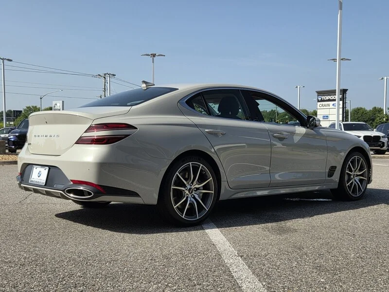 Used 2025 Gray GENESIS 2.5T RWD image 4