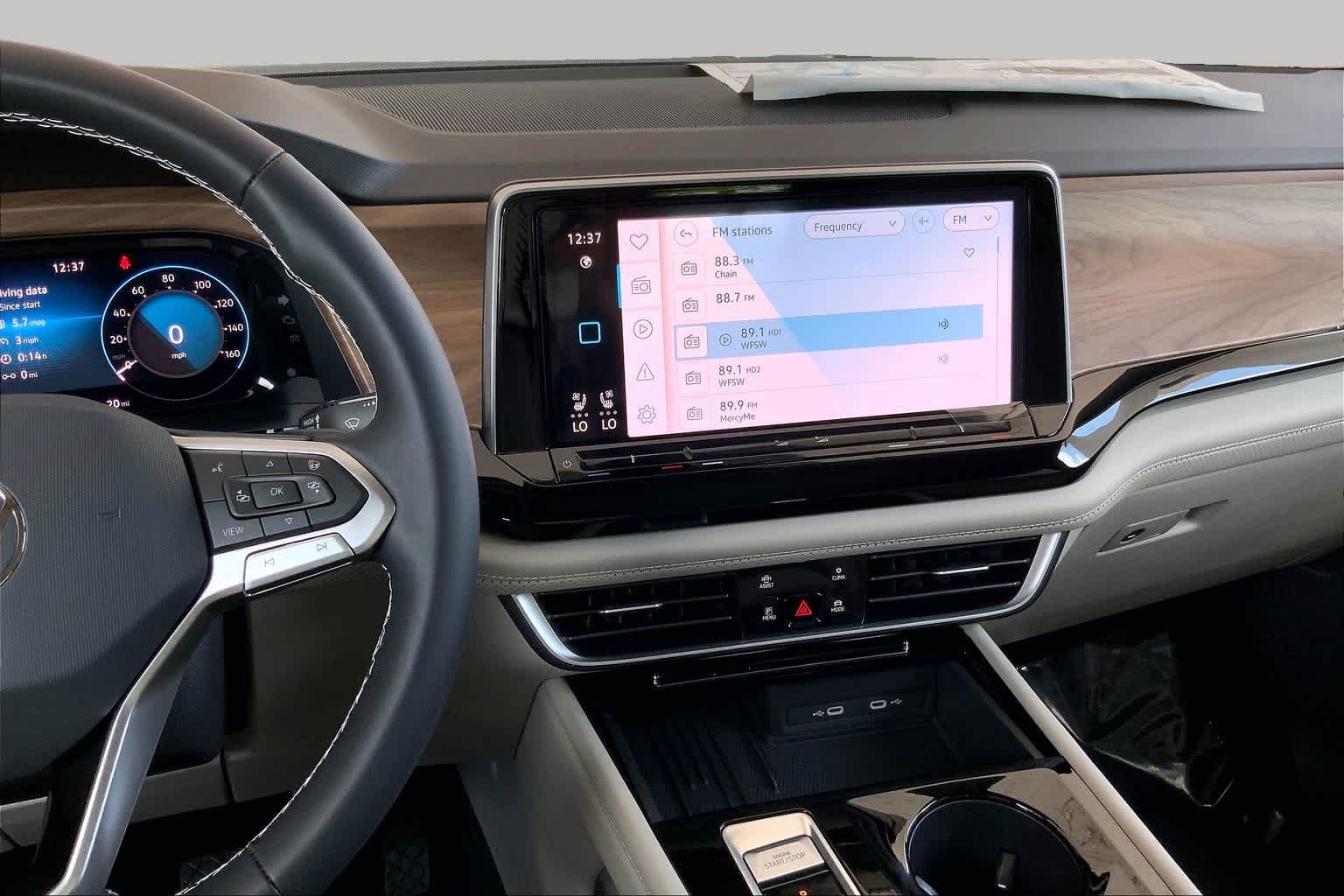 2026 Volkswagen Atlas SE w/Tech - Photo 6