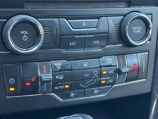 Used 2017 Gray Ford XLT image 18