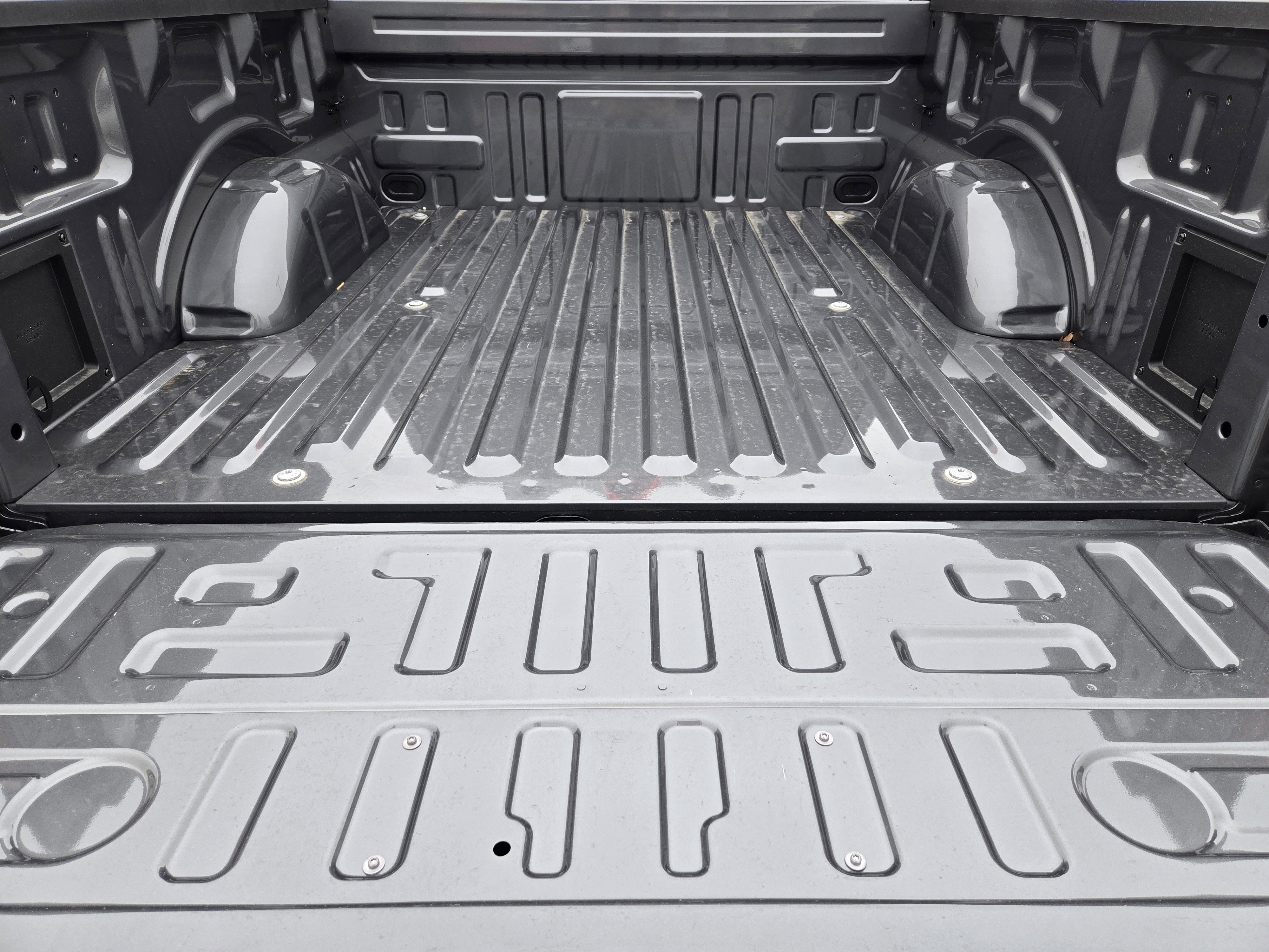 New 2026 Carbonized Gray Metallic Ford STX image 21