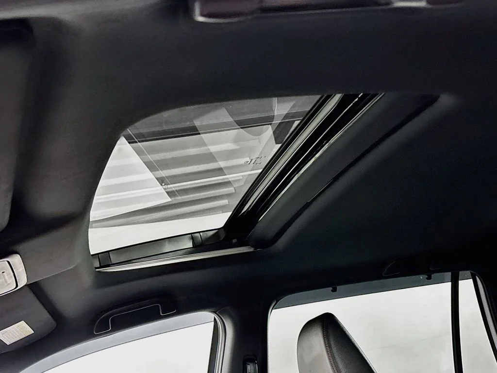 Used 2025 White Honda Black Edition image 19
